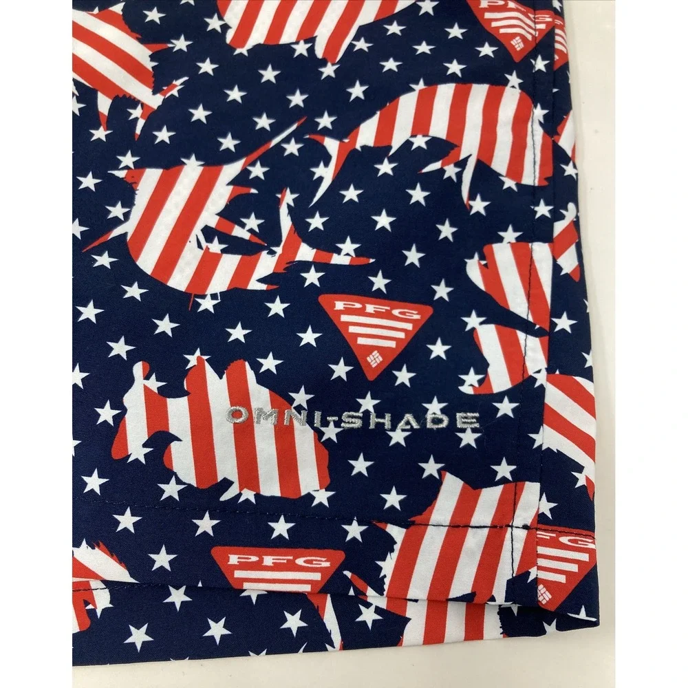 Columbia PFG Super Backcast Water‎ Shorts Patriotic Fish Pattern Men's Small NWT